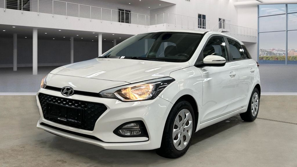 Hyundai i20 118.000 km 7.999 &euro; Mannheim 68199