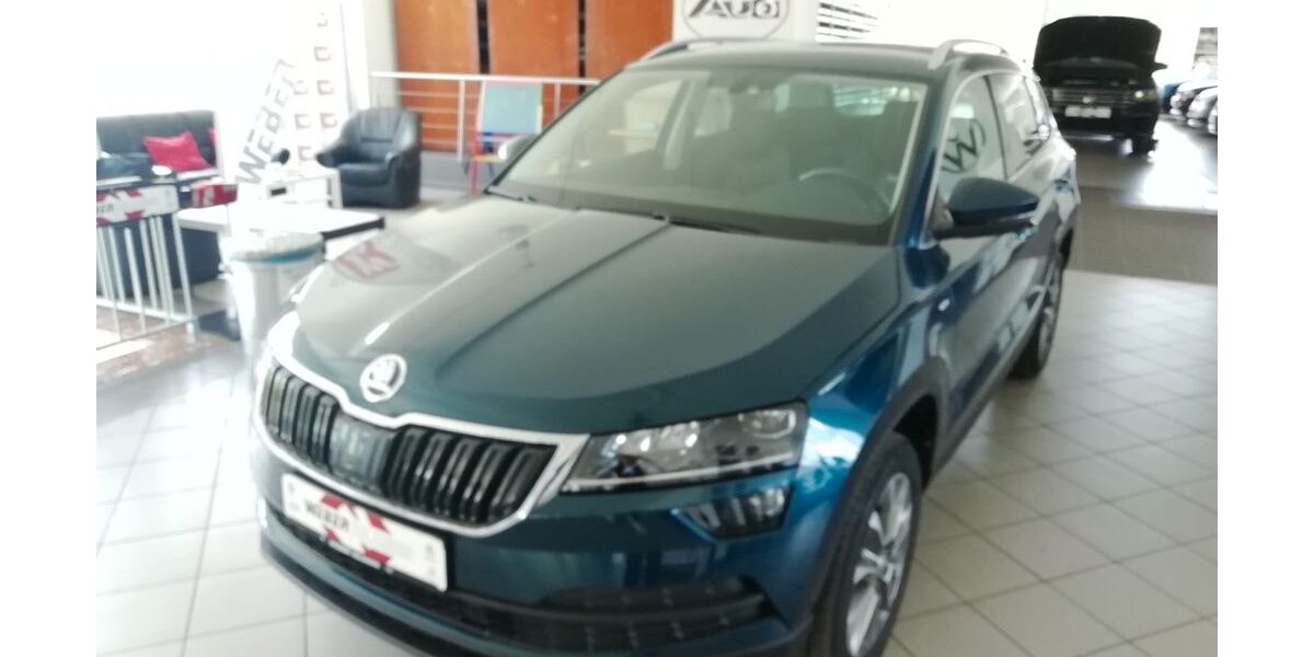 Skoda Karoq 31.700 km 25.980 € Hilders 36115