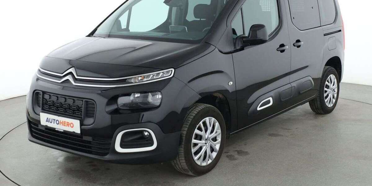 Citroen Berlingo 25.728 km 23.690 € Stuttgart 70195
