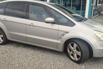 Ford S-Max 300.000 km 2.999 &euro; Achim 28832
