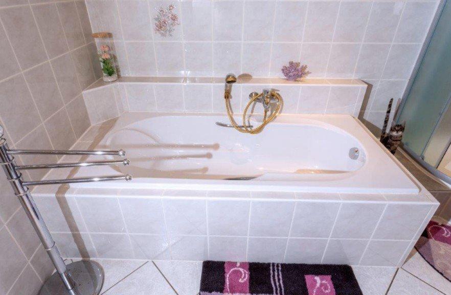 Einfamilienhaus Bad Salzungen - 7 Zimmer, 145 m&sup2;, 290.000&euro; | Angebot:26543137