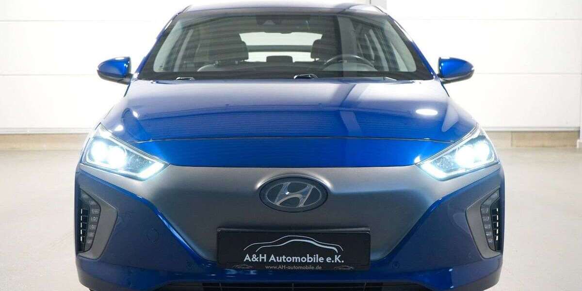 Hyundai IONIQ 28.506 km 16.980 &euro; Hürth bei Köln 50354