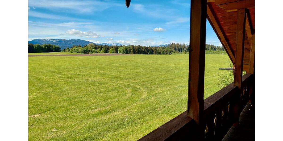 Einfamilienhaus Waakirchen - 5 Zimmer, 130 m&sup2;, 1.790&euro; | Angebot:26652349