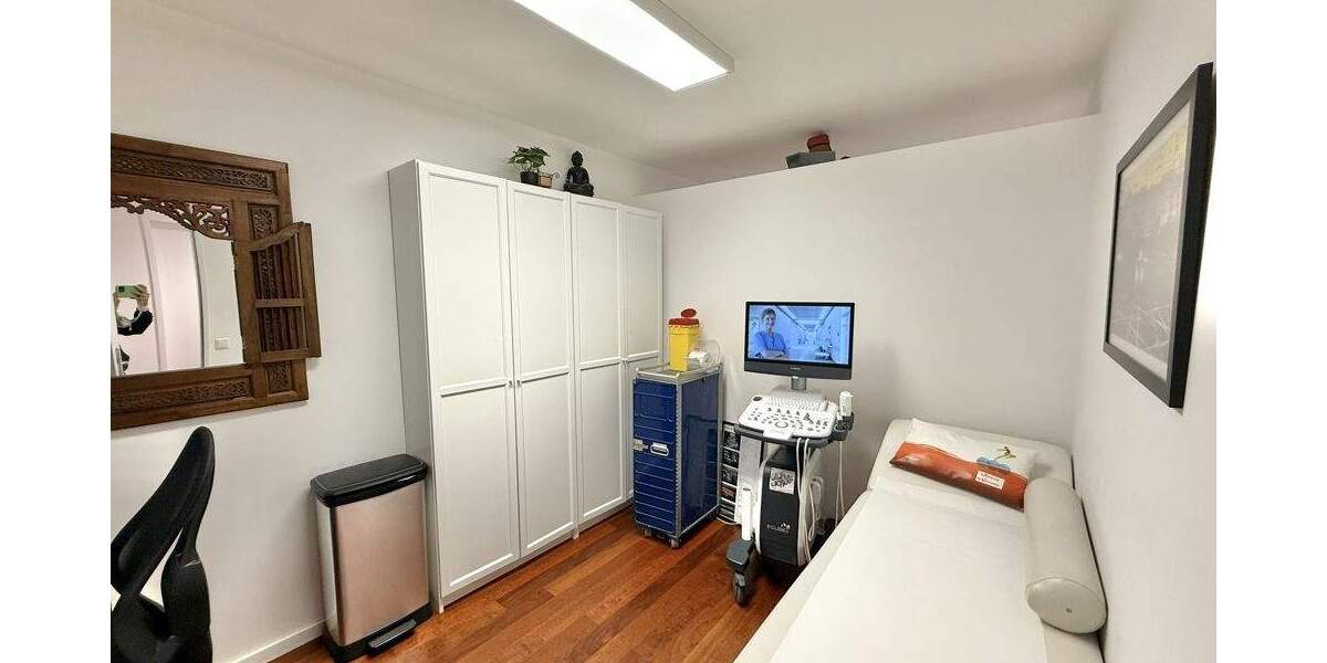 Gewerbeobjekt Unterschleißheim - 6 Zimmer, 195 m&sup2;, 895.000&euro; | Angebot:25822370