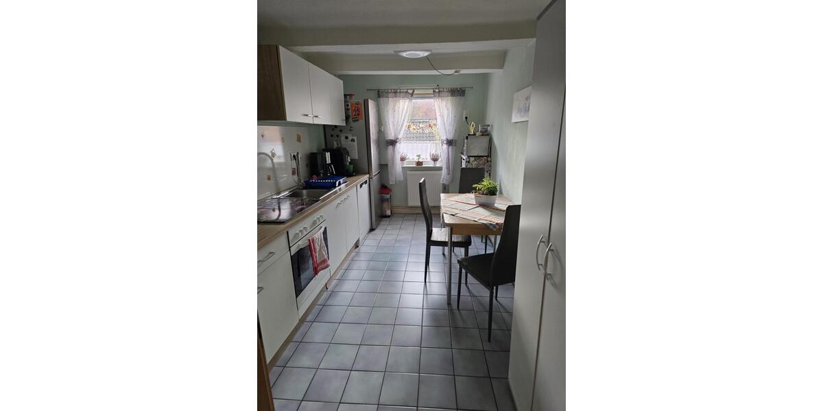 Mehrfamilienhaus, Wohnhaus Diekholzen - 8 Zimmer, 225 m&sup2;, 229.900&euro; | Angebot:27045894