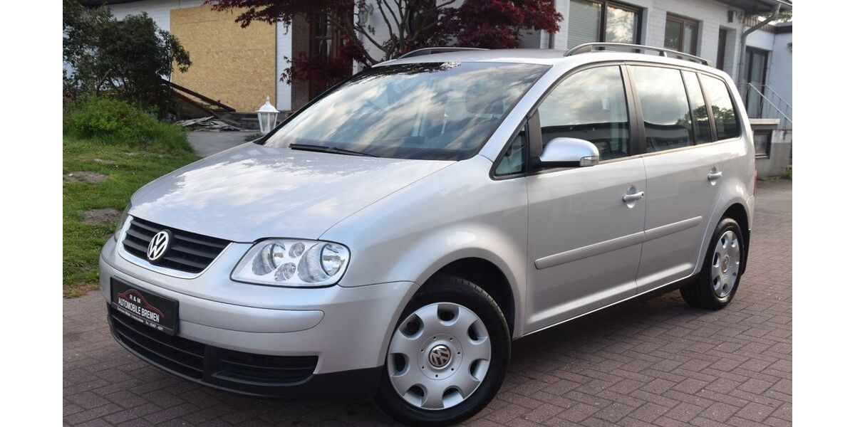 VW Touran 126.039 km 4.899 &euro; Bremen 28719