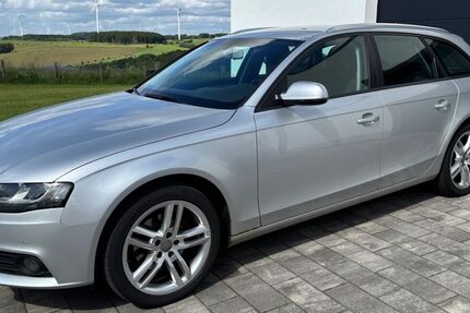 Audi A4 259.418 km 3.500 &euro; Roth 54597