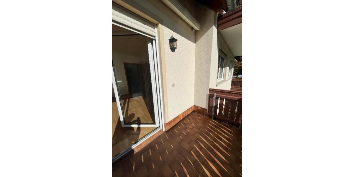Etagenwohnung Oelsnitz (Erzgebirge) - 3 Zimmer, 70 m&sup2;, 104.980&euro; | Angebot:27432684