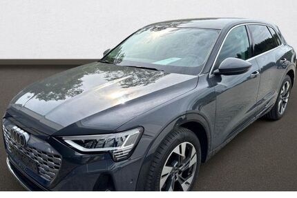 Audi Q8 e-tron 50.500 km 44.850 &euro; Ebersberg bei München 85560