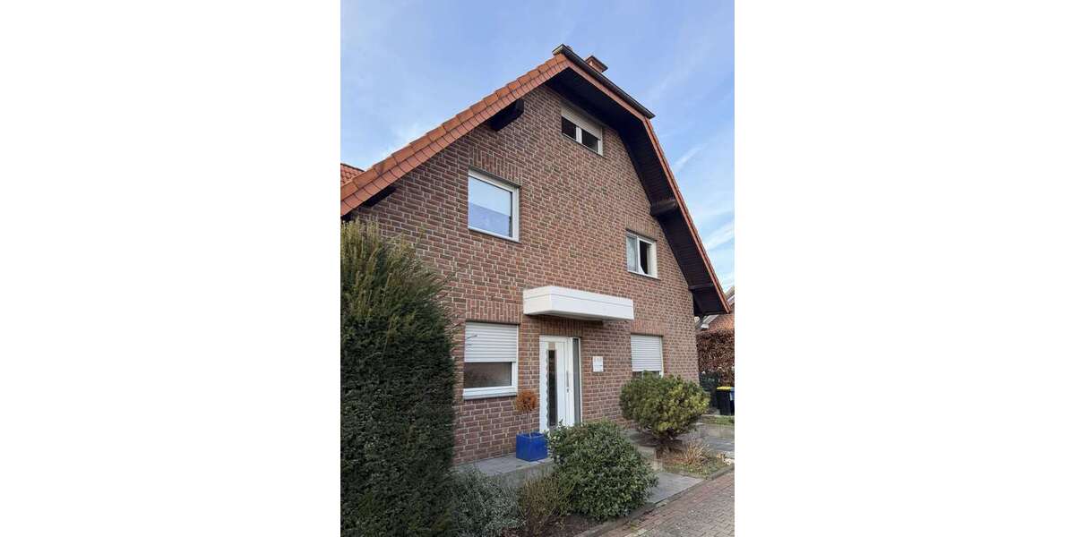 Etagenwohnung Mönchengladbach Ost - 5 Zimmer, 120 m&sup2;, 365.000&euro; | Angebot:24645940