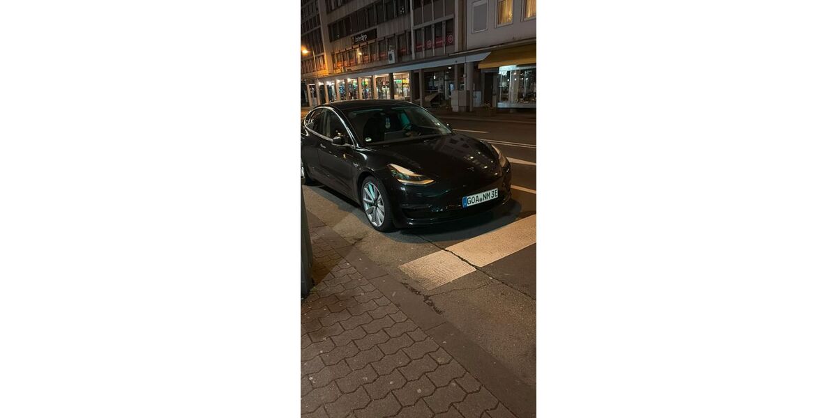 Tesla Model 3 119.500 km 20.800 € Lahnstein 56112
