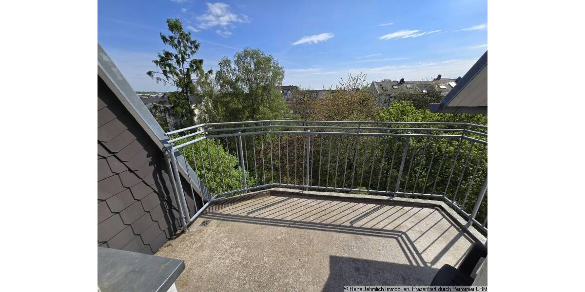 Etagenwohnung Chemnitz Kaßberg - 3 Zimmer, 85 m&sup2;, 140.000&euro; | Angebot:26694514