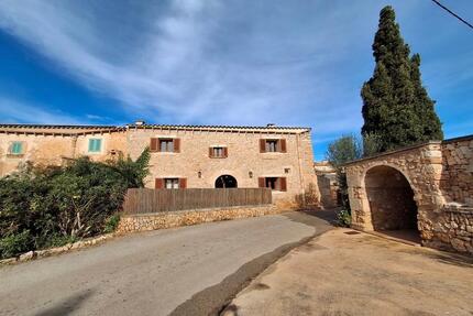 Ferienimmobilie Köln Kalk - 2.750&euro; | Angebot:25917376