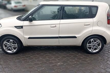 Kia Soul 142.000 km 3.999 &euro; Solingen 42659