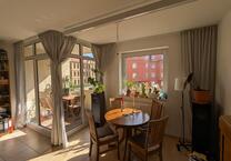 Helle 2,5-Zimmer-Wohnung mit Balkon in Top-Lage nahe Universität