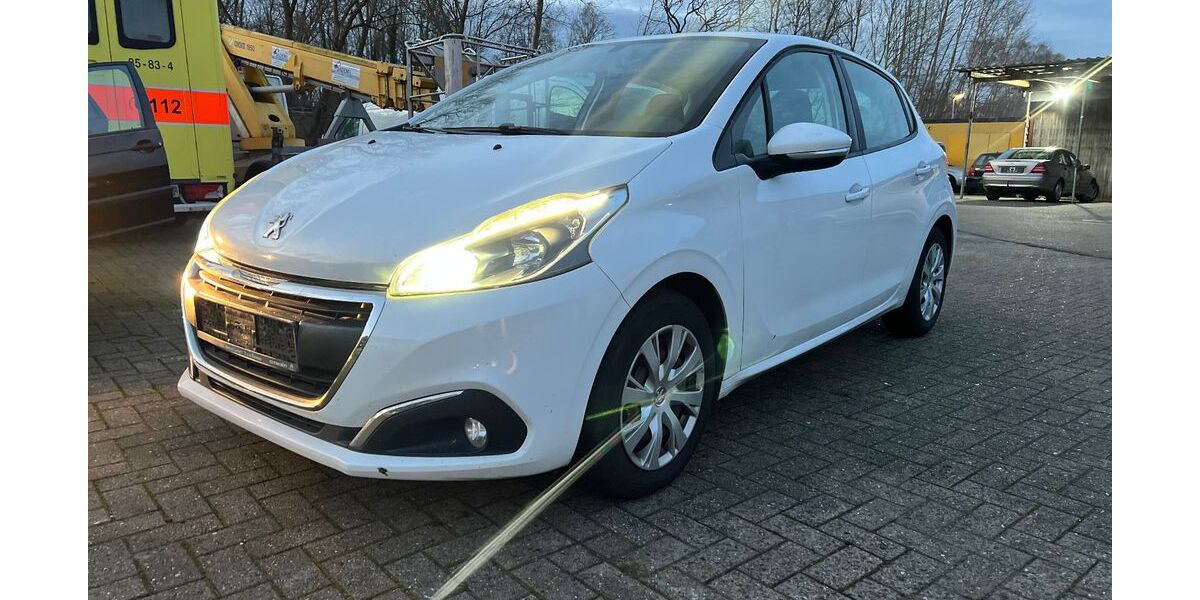 Peugeot 208 117.125 km 4.999 &euro; Rastede 26180