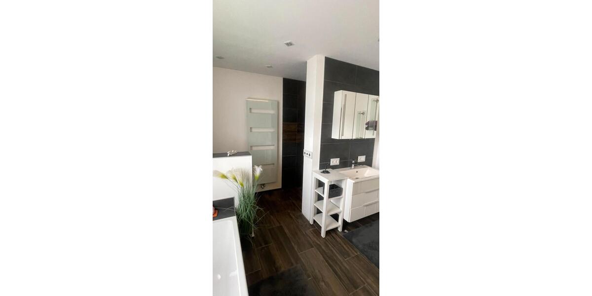 Einfamilienhaus Rötgesbüttel - 6 Zimmer, 148 m&sup2;, 400.000&euro; | Angebot:27034986