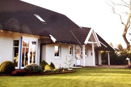 Haus Aurich Egels und Wallinghausen - 4 Zimmer, 220 m&sup2;, 349.000&euro; | Angebot:26987395