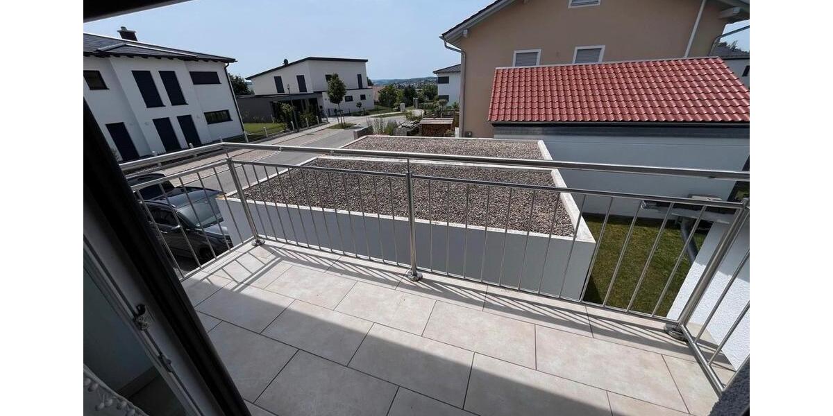 Etagenwohnung Mallersdorf-Pfaffenberg Pfaffenberg - 3 Zimmer, 80 m&sup2;, 850&euro; | Angebot:26416447