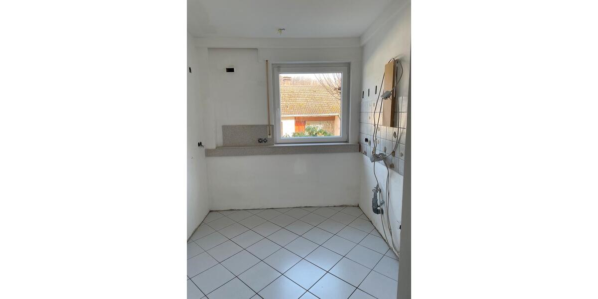 Erdgeschoßwohnung Plettenberg - 1 Zimmer, 108 m&sup2;, 700&euro; | Angebot:26413884