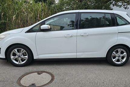 Ford C-Max 179.600 km 2.999 &euro; Vaterstetten 85591
