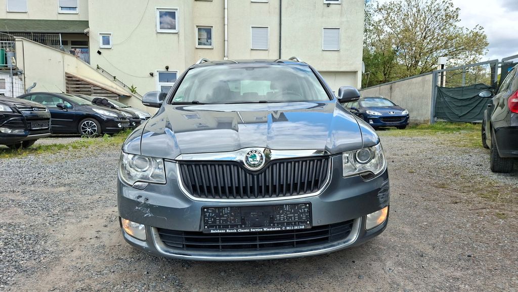 Skoda Superb 180.000 km 3.799 &euro; Eschhofen 65552