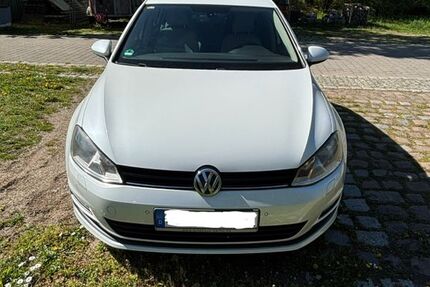 VW Golf 97.000 km 8.900 &euro; Edingen-Neckarhausen 68535