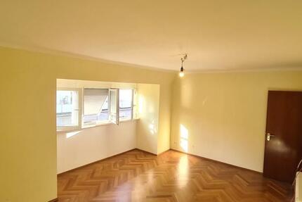 Stgt West, DG, 3 Zimmer, Balkon mit Blick auf den Fernsehturm 3 zimmer