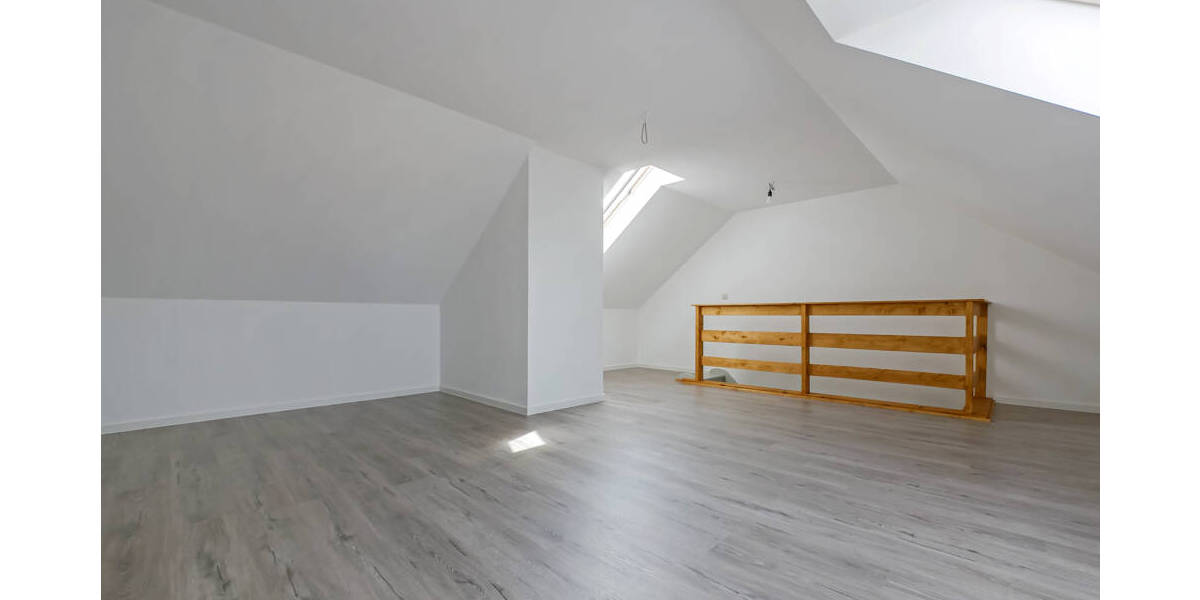 Reihenmittelhaus Stolpen - 5 Zimmer, 83 m&sup2;, 1.100&euro; | Angebot:26656826