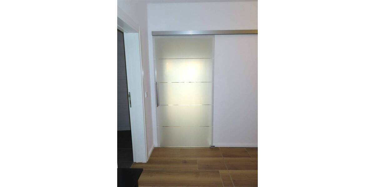 Etagenwohnung Fuldatal Ihringshausen - 3 Zimmer, 102 m&sup2;, 1.200&euro; | Angebot:26859043