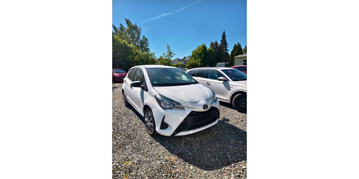 Toyota Yaris 164.000 km 6.850 &euro; Zeulenroda-Triebes 07937