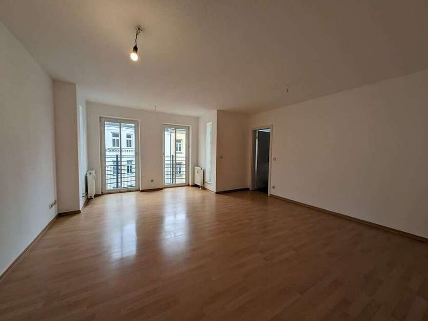 Wohnung zum Mieten in Plauen 310 € 56 m²