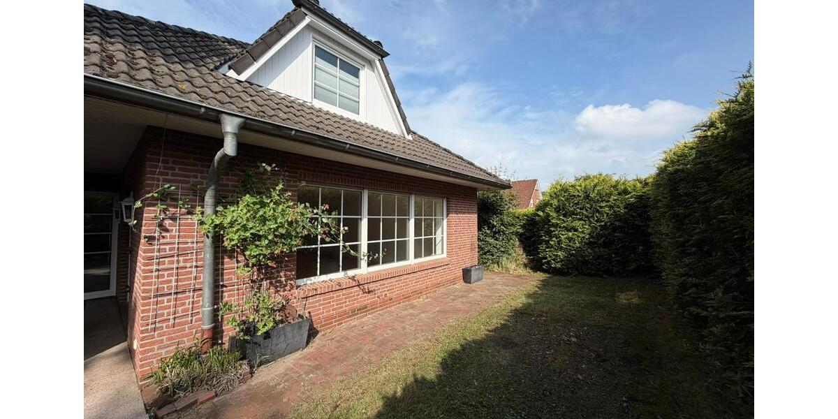 Einfamilienhaus Rastede - 9 Zimmer, 254 m&sup2;, 579.000&euro; | Angebot:26943893