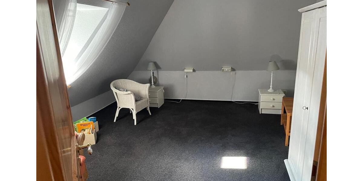 Einfamilienhaus Hattstedt - 6 Zimmer, 155 m&sup2;, 415.000&euro; | Angebot:27182552