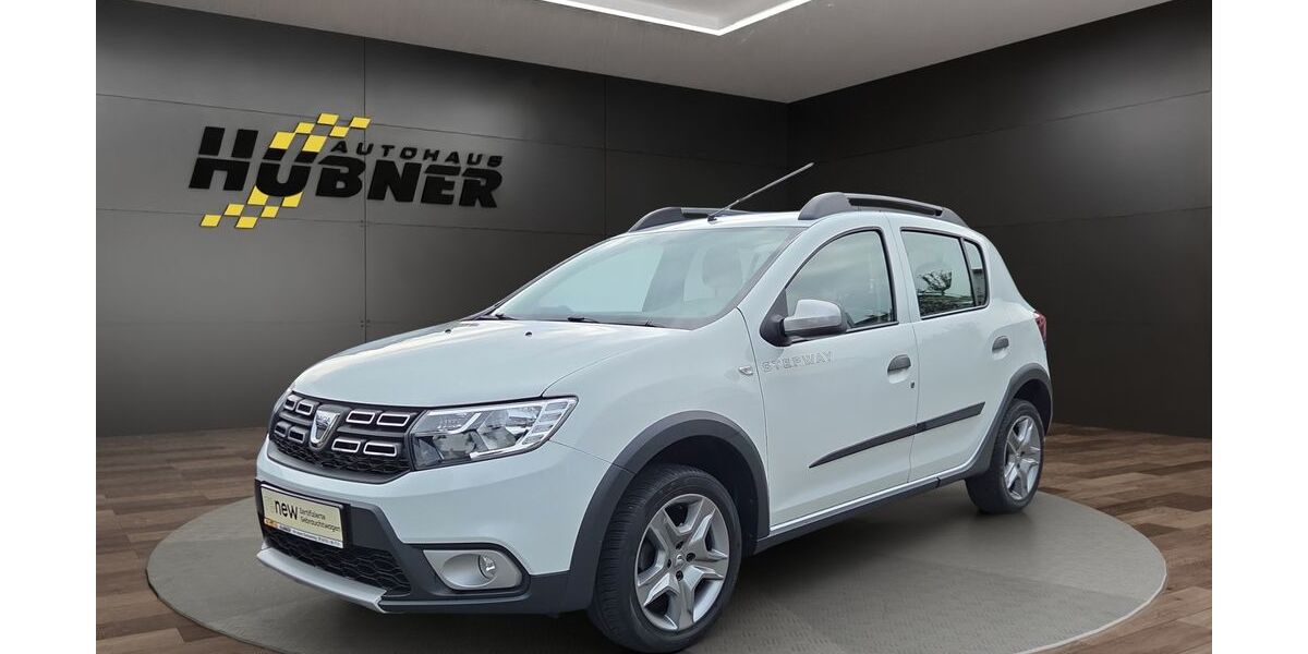 Dacia Sandero 30.500 km 9.900 &euro; Oberlungwitz 09353