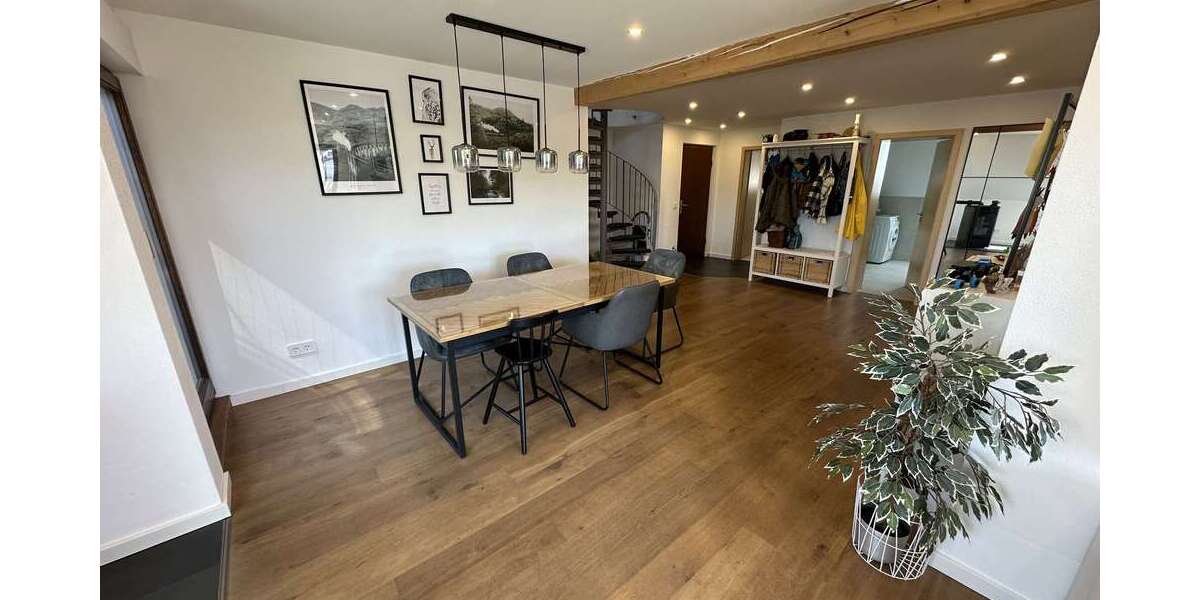 Etagenwohnung Bad Liebenzell - 5.5 Zimmer, 134 m&sup2;, 384.000&euro; | Angebot:26757101
