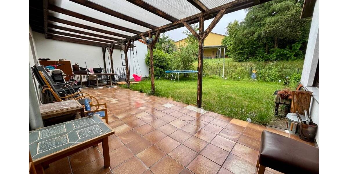 Reihenmittelhaus Neustadt bei Coburg Neustadt - 5 Zimmer, 116 m&sup2;, 329.000&euro; | Angebot:25663197