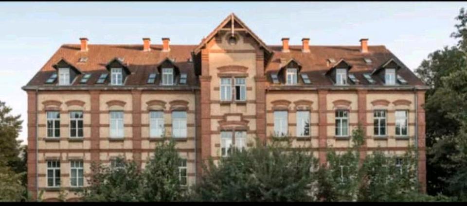 Dachgeschoßwohnung Sankt Ingbert - 2 Zimmer, 76 m&sup2;, 179.000&euro; | Angebot:27030057
