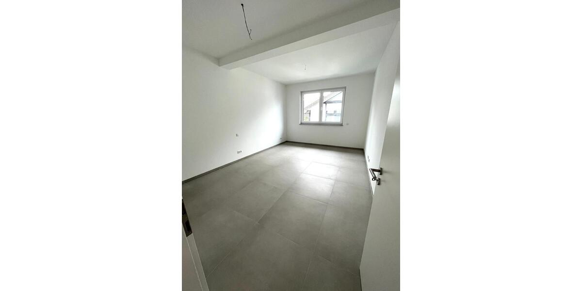 Einfamilienhaus Wirges - 3 Zimmer, 98 m&sup2;, 1.150&euro; | Angebot:26234482
