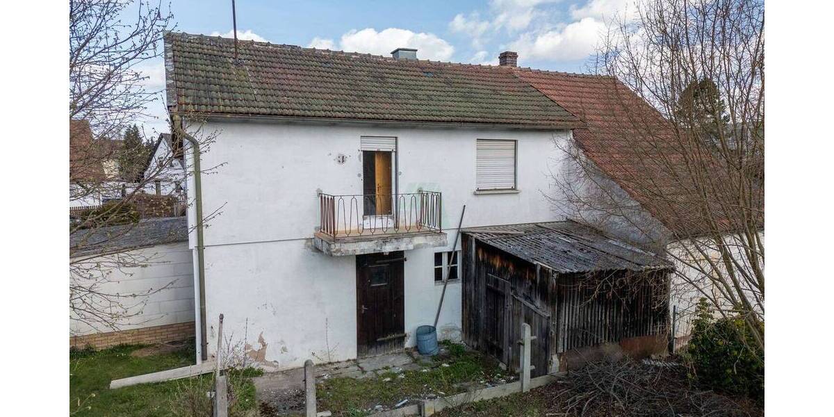 Doppelhaushälfte Hirschau - 6 Zimmer, 103 m&sup2;, 130.000&euro; | Angebot:26306052