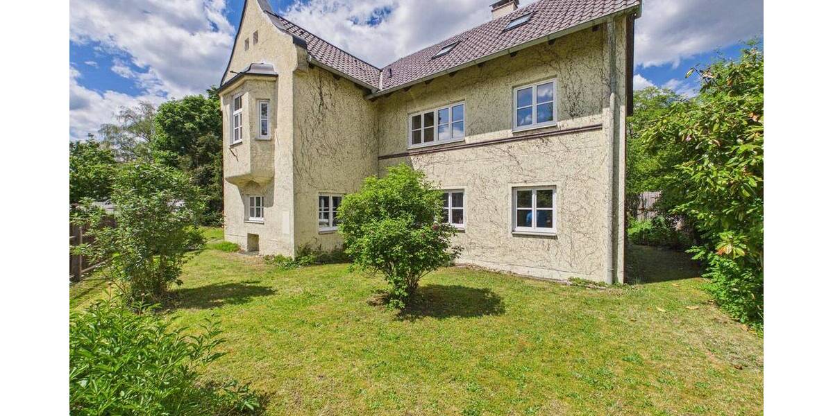Einfamilienhaus Landshut Berg - 9 Zimmer, 230 m&sup2;, 995.000&euro; | Angebot:26798186