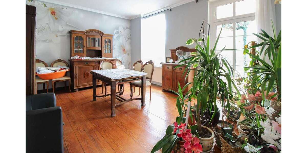Einfamilienhaus Burg Stargard - 10 Zimmer, 300 m&sup2;, 470.000&euro; | Angebot:26751214
