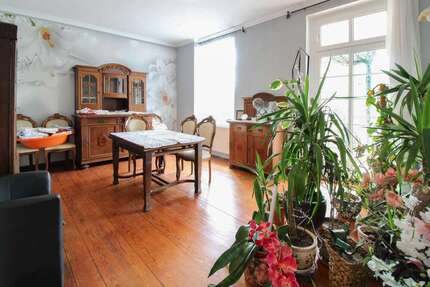Haus Burg Stargard - 10 Zimmer, 300 m&sup2;, 470.000&euro; | Angebot:26751214