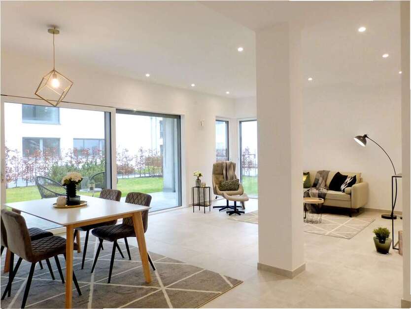 Wohnung zum Mieten in Duisburg 1.680 € 131.46 m² 4 zimmer