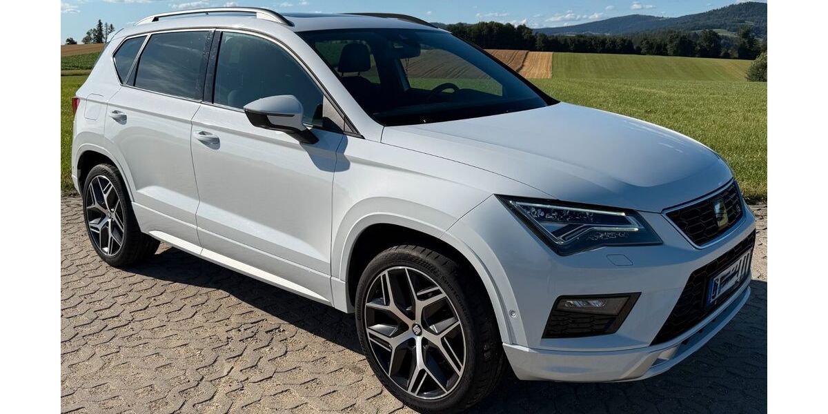 Seat Ateca 90.000 km 18.900 &euro; Untergriesbach 94107