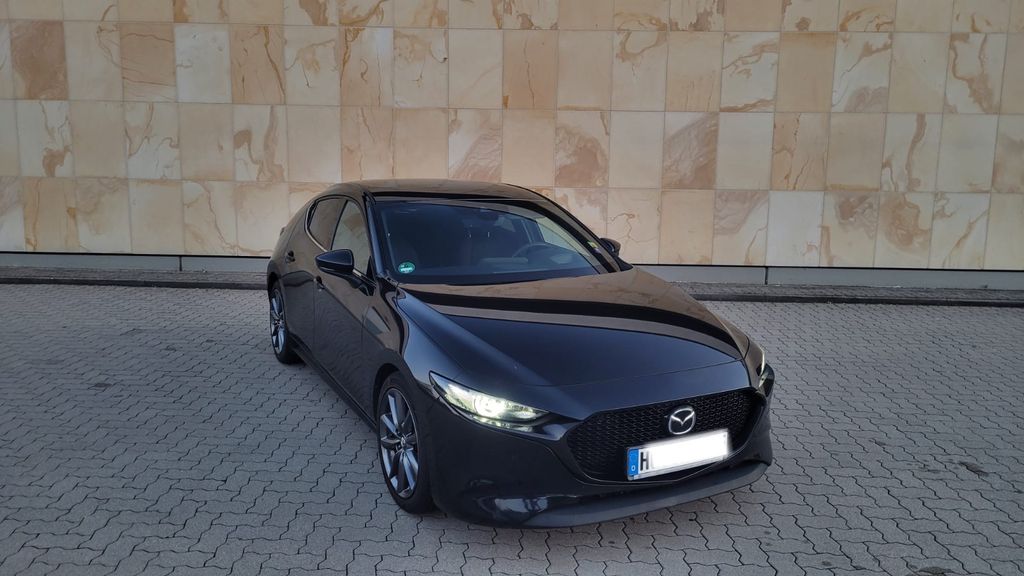 Mazda 3 101.284 km 15.100 &euro; Plankstadt 68723