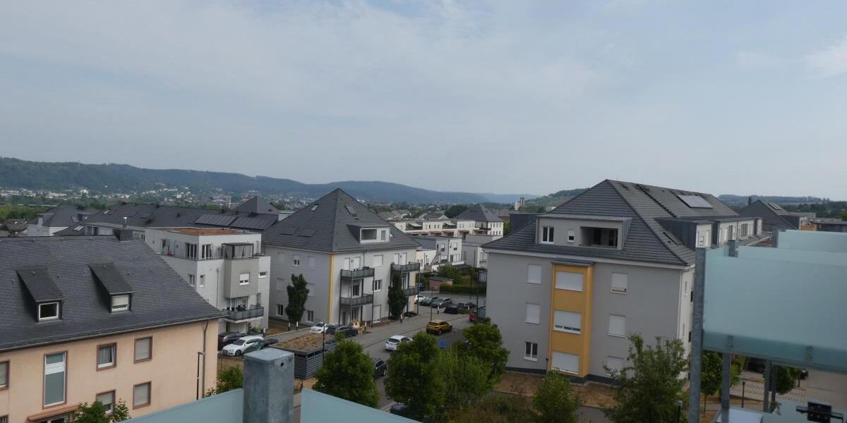 Trier-Feyen neue Maisonettewohnung mit Flair, moderner Heiztechnik sowie toller Weitsicht - Dachgeschoßwohnung Trier Feyen-Weismark | Angebot:27152366