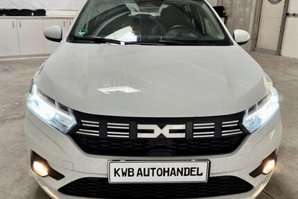 Dacia Sandero 3.952 km 17.100 &euro; Holzgerlingen 71088