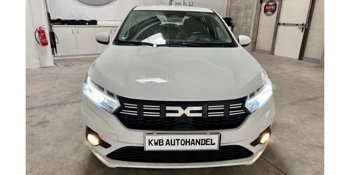 Dacia Sandero 3.952 km 17.100 &euro; Holzgerlingen 71088