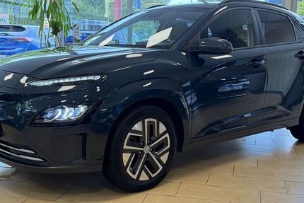 Hyundai KONA 56.246 km 20.900 € Hennef 53773
